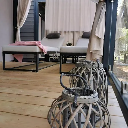 Campingplatz Mobile Erna, *