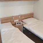 Mobile Erna, * רוביני